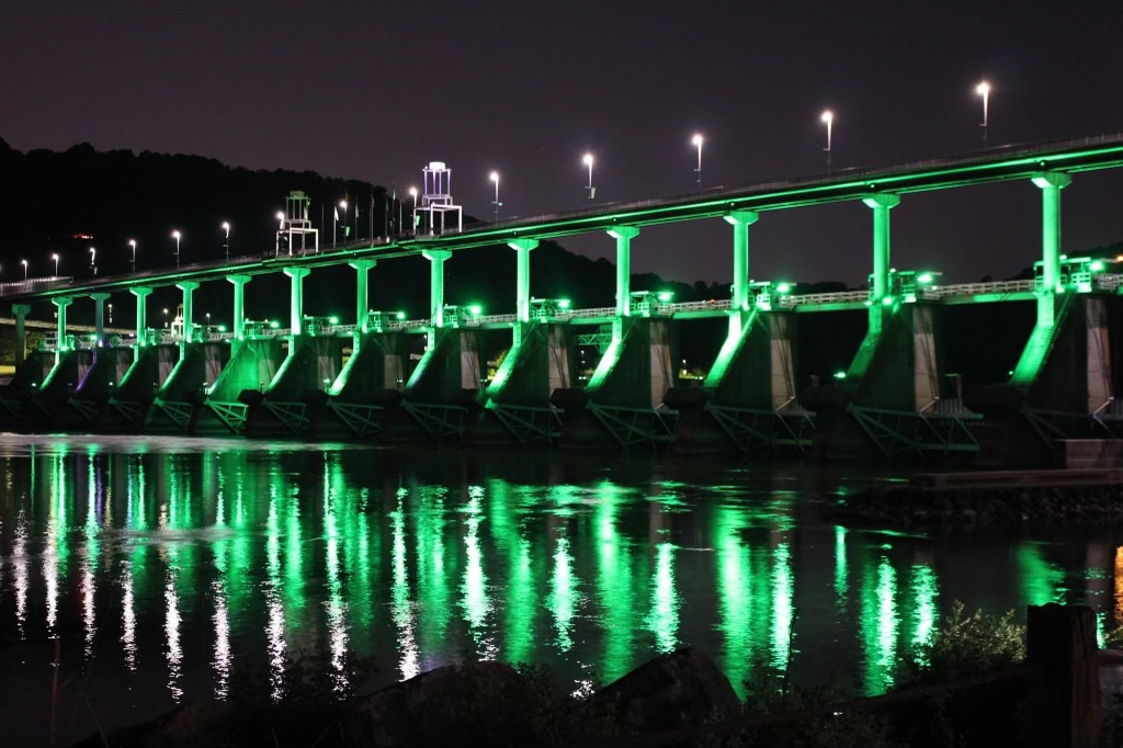Pulaski County Government will join other counties across the nation for Operation Green Light for Veterans from November 4–11. We will be lighting the Big Dam Bridge green, and we invite businesses and residents to join us in this tribute.
