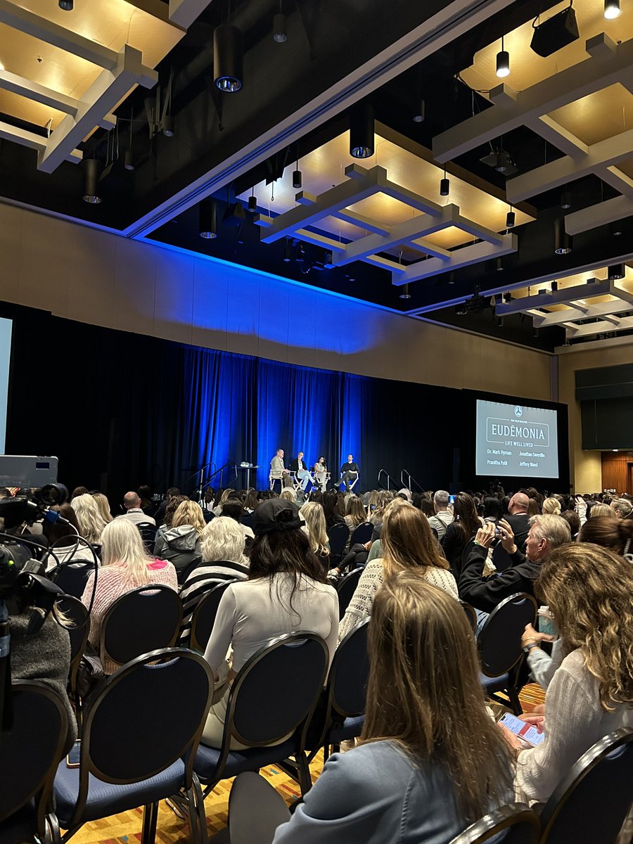 Leila Najafi tweet media