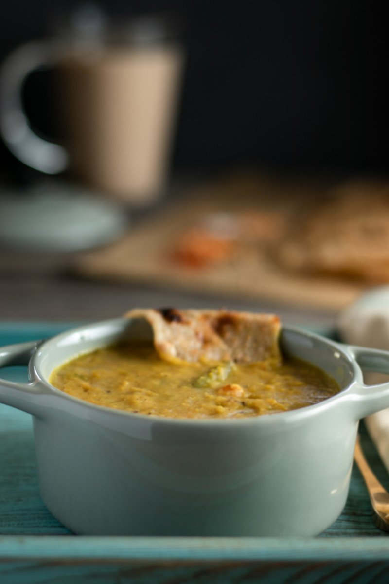 My Instant Pot Daal Stew is a warm mix of red lentils, potatoes, carrots, celery, green beans, onions, and spices. It's one of my favourite stews from my teen years

#disabled #ownvoices #recipe #cooking #InstantPot #food

disabledkitchenandgarden.ca/blog/disabled-…