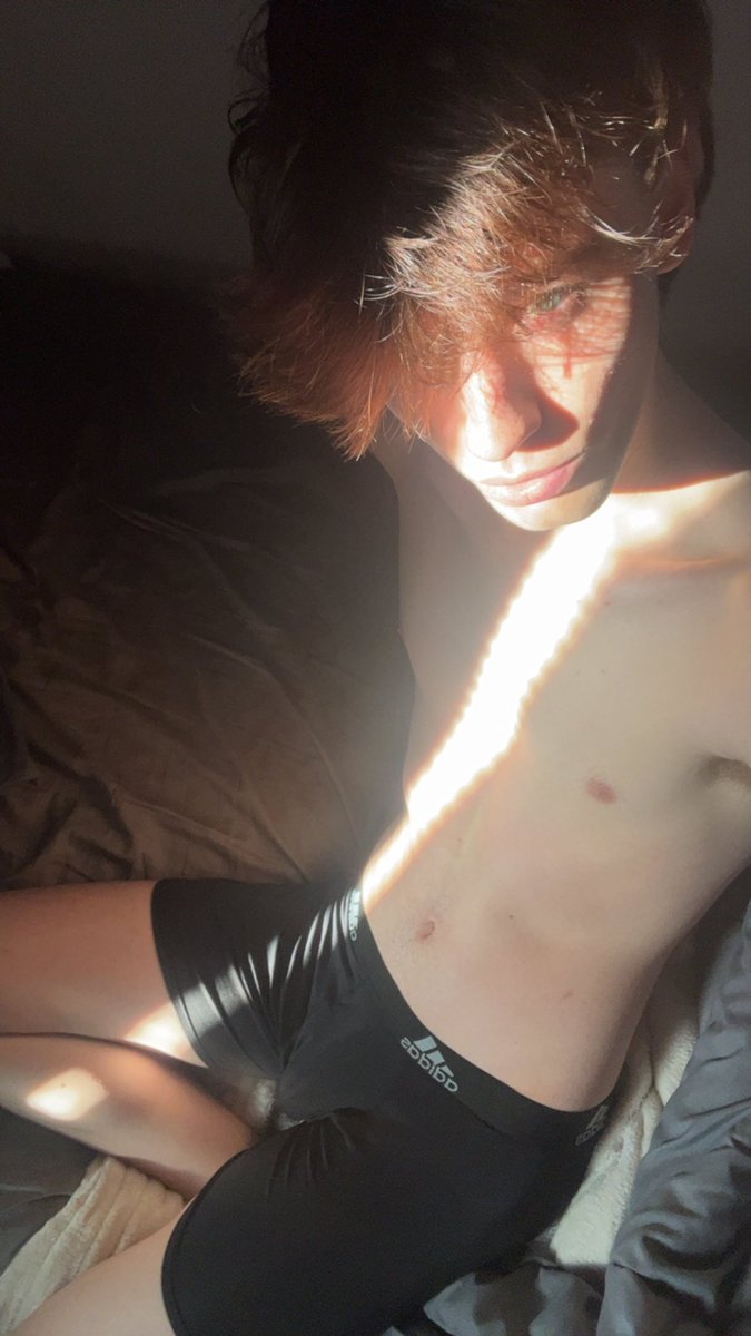 Rt if you think I’m cute:)