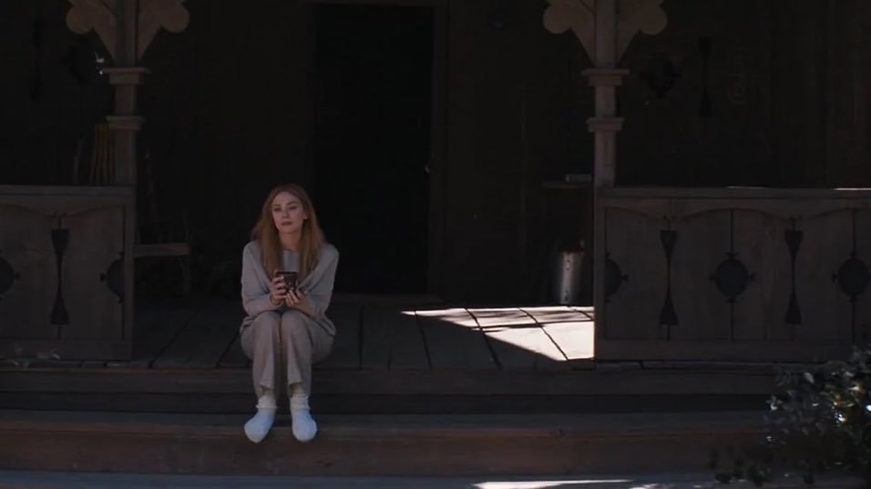 scarletwnews's tweet photo. Jac Schaeffer says Doctor Strange was initially going to appear in the #WandaVision post-credit scene.

“It’s Wanda sitting on the porch of that cabin, and she’s rocking peacefully. And you know how Strange can do those circles around someone, and make them go somewhere? The circle starts around her, like she’s going to be teleported somewhere, and she stops it, so Strange has to show up in person. I just loved that so much, that Wanda would be like, “No, I’m not going to go where you want to teleport me. You’re going to have to come to my door.”