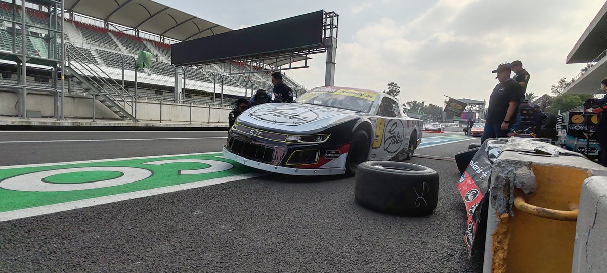 NASCARMex's tweet image. El NASCAR México Series - @speedfestmx comenzó con las primeras prácticas del día en el #AHR 📸

#NASCAR #NASCARMéxico #NASCARMex #NASCARMx #NASCARMxPlayoffs2024 #NASCARCdmx #SpeedFest #LaFinal #Telcel #ZTE #México #Infinitum #Commscope #Mobil1