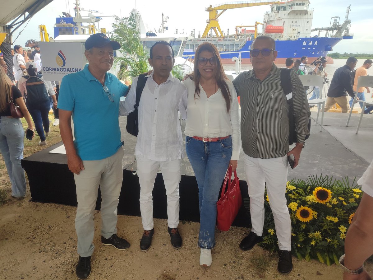 funpestur's tweet photo. #AciendoLaTareaQueNosCorresponde https://t.co/f2BcCL6bRe