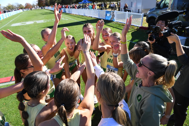 The CHAMPS are here!

#GoDucks x #B1GXC
