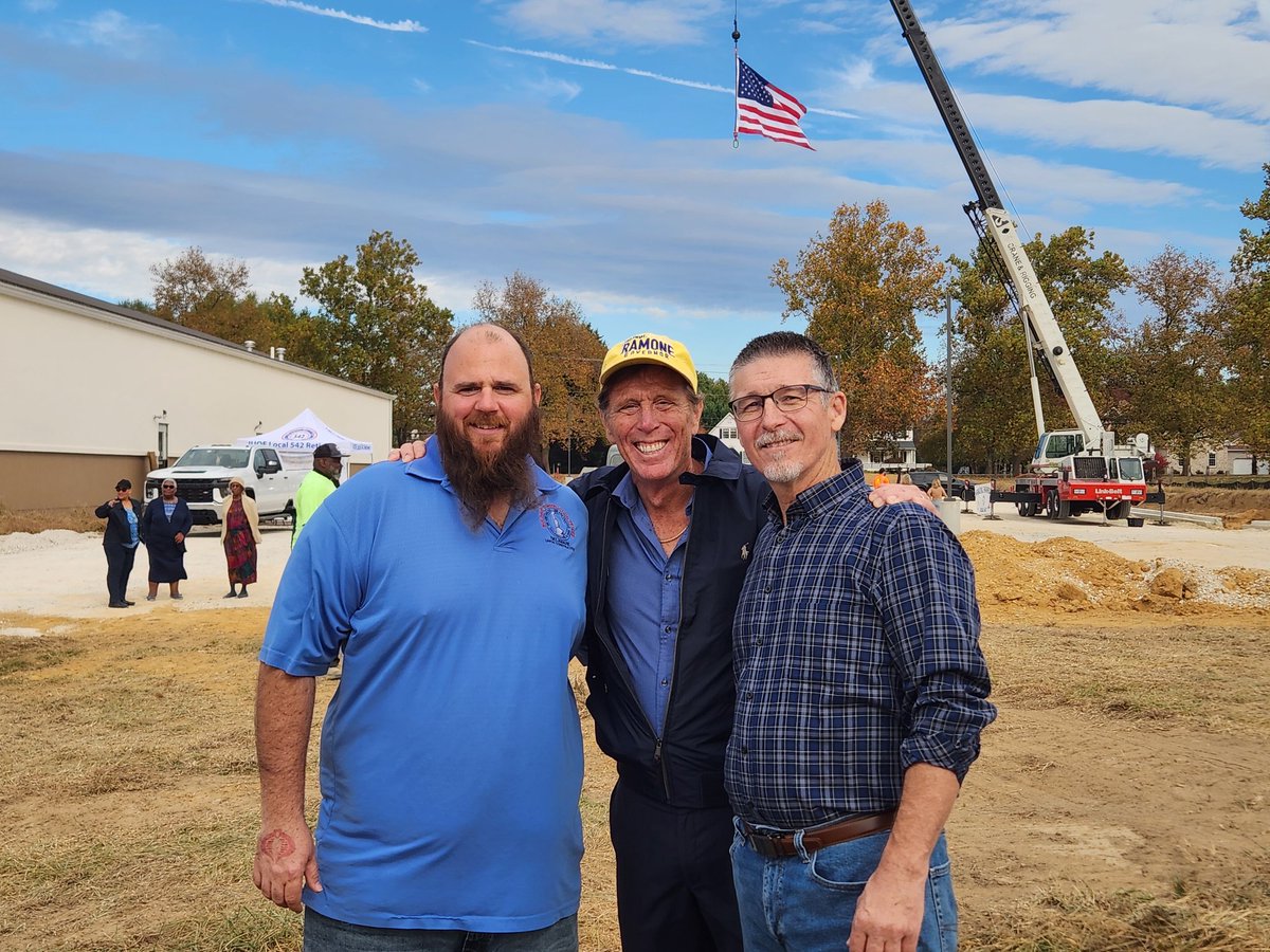 RamoneForDE's tweet photo. Legislators came together to support local union members in their charity project. Delawareans step up to help each other out and that is what my campaign has always been about! https://t.co/Lp4UkE9WSr