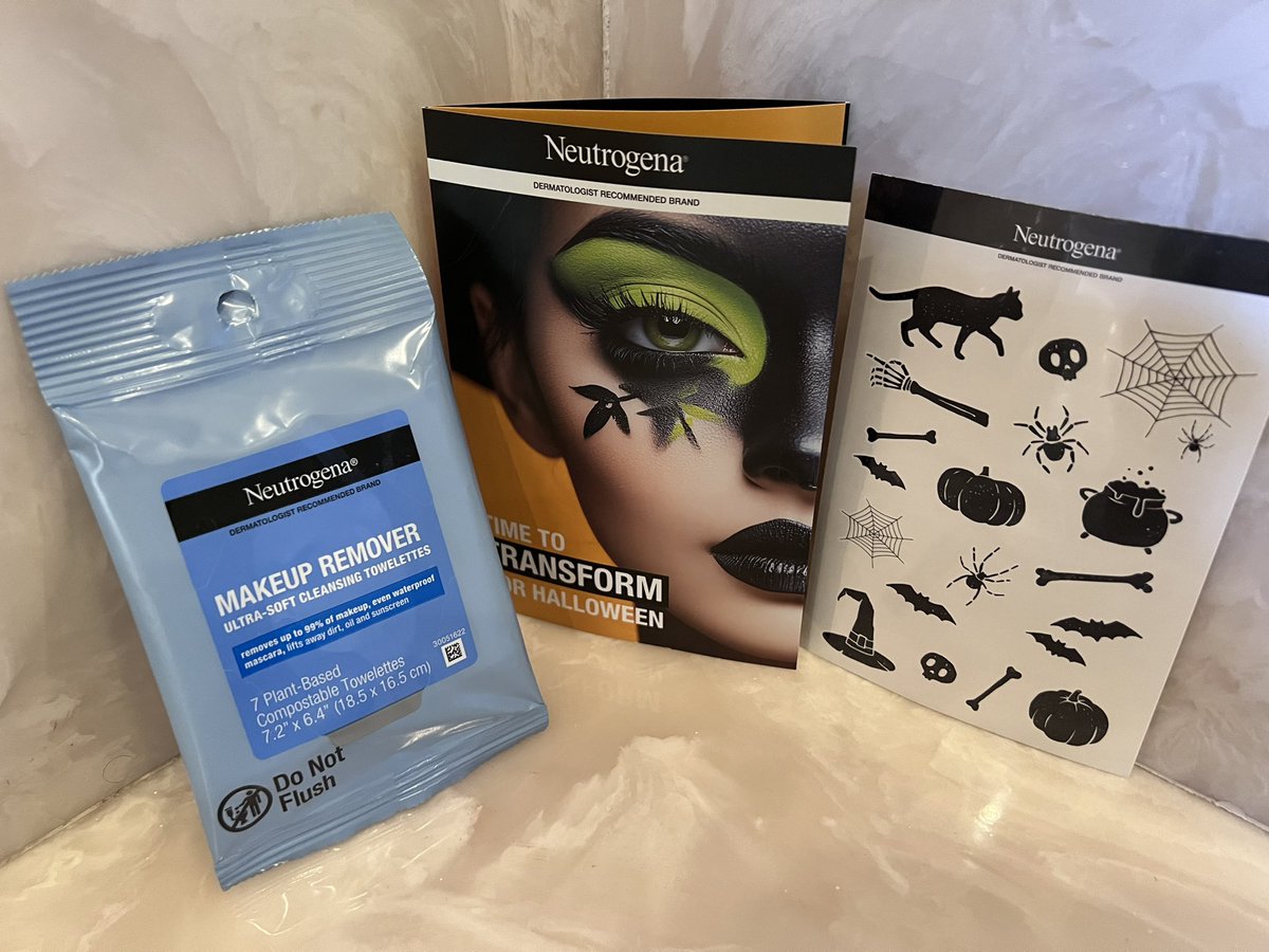 #Halloweekskinready thanks to this <a href="/GratsyOfficial/">Gratsy</a> <a href="/Neutrogena/">Neutrogena</a> sample! The #makeup remover worked wonderfully!