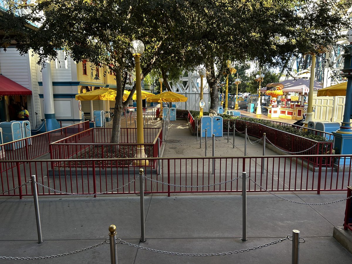 Raider Lost in the Parks tweet media