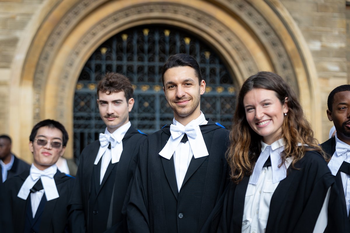 clarehall_cam's tweet photo. Our warmest congratulations to the Clare Hallers who graduated recently on Friday, 25 October.

We wish the graduates all the best with their future endeavours, and look forward to staying in touch!

Photos by @JezPete https://t.co/UG8IW6VSWi