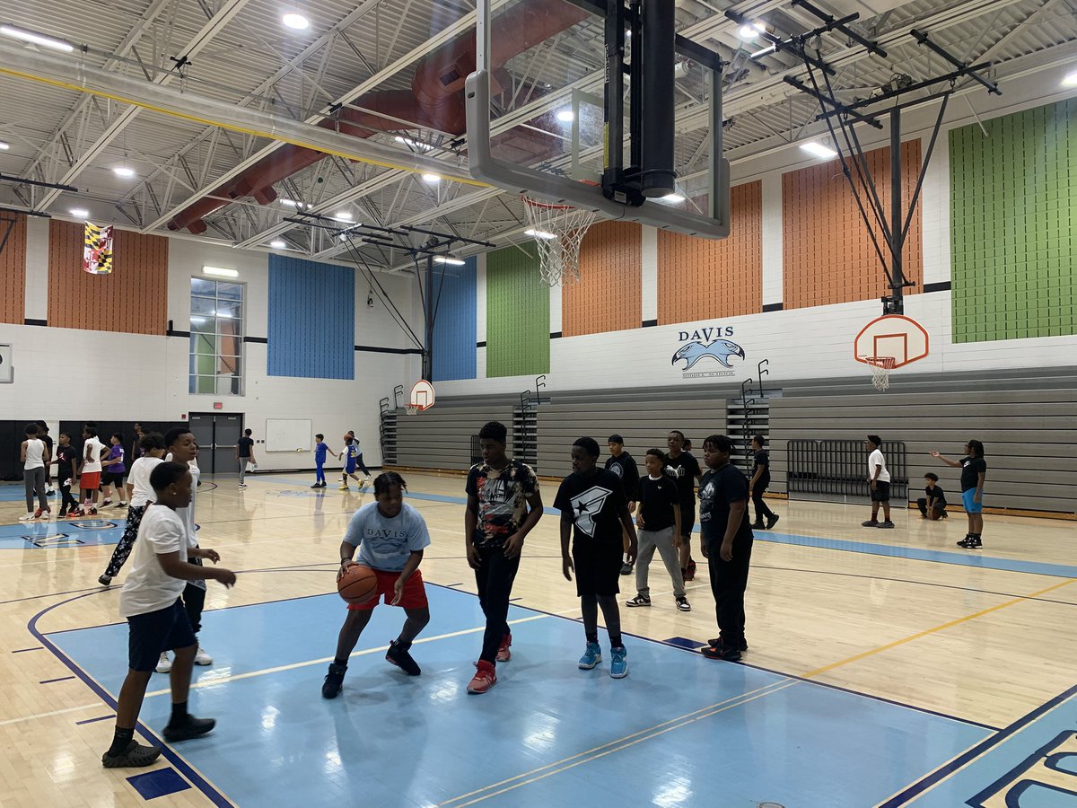 Davis Morning Basketball tweet media