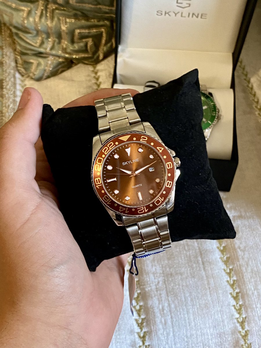 DiSuissi's tweet photo. Inspirado en Rolex Submariner https://t.co/ksbmGLMBBl