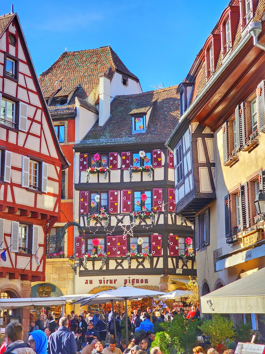 biancedtown's tweet photo. Colmar 🇫🇷
@TinaVeltruski 💕
#mitotako #kiraiwollypustolovi
#ljubavzaljubav https://t.co/d4YhUlIvAy