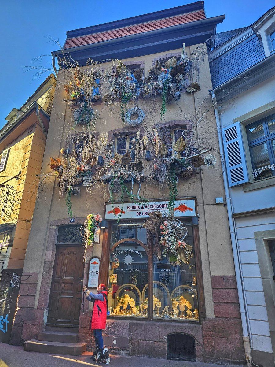 biancedtown's tweet photo. Colmar 🇫🇷
@TinaVeltruski 💕
#mitotako #kiraiwollypustolovi
#ljubavzaljubav https://t.co/d4YhUlIvAy