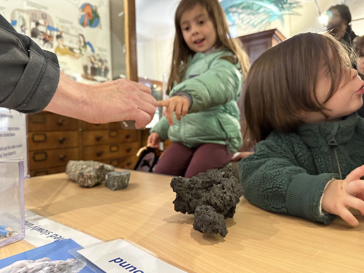 We had so much fun investigating minerals with you over half-term. Under the microscope we observed the beautiful minerals in thin sections of rock, and you made fabulous Halloween decorations to showcase these. Thank you for everyone who visited us.🪨