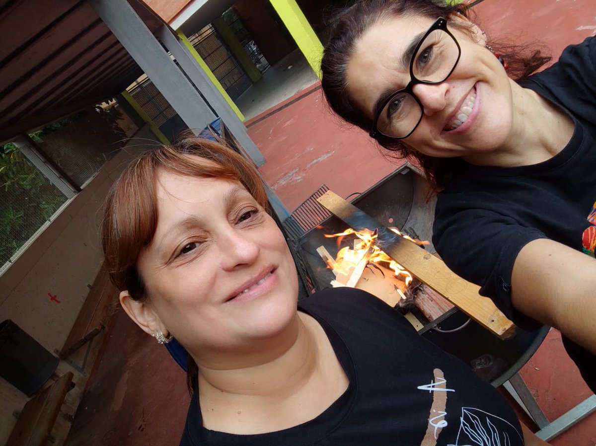 AFAFortPius's tweet photo. Moltes gràcies @InsFortPius @AFA_RamonLlull ,#bacidangelo &amp; mares i pares Afa, per una #Castanyada tant entranyable amb tot l'alumnat del Centre!!🌰🌰 @consorciedubcn  @fablabbcn @aliancesmagnet @Bcn_Eixample #40anysInstitut https://t.co/tP8c4oDYIs
