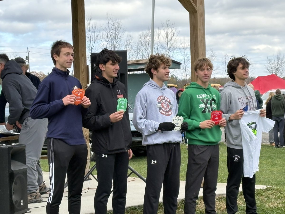 LewPortXC's tweet photo. A perfect ending to an amazing season!  Boys XC team defended their Section 6 Class B2 Championship title for the 3rd year in a row! Leo Clark took 2nd and is moving on to the state championships in 2 weeks. It was a season to remember! @LewPortLancers @ByJoeKraus @GNN_Sports_ https://t.co/LVlMqF5Y0W