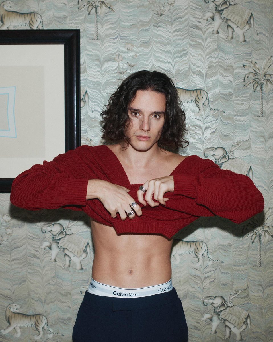 theblacks_'s tweet photo. Harry Collett for Calvin Klein ♥️ https://t.co/zQm5JjdbRL