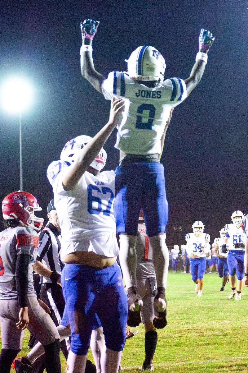 Aja Jones tweet media