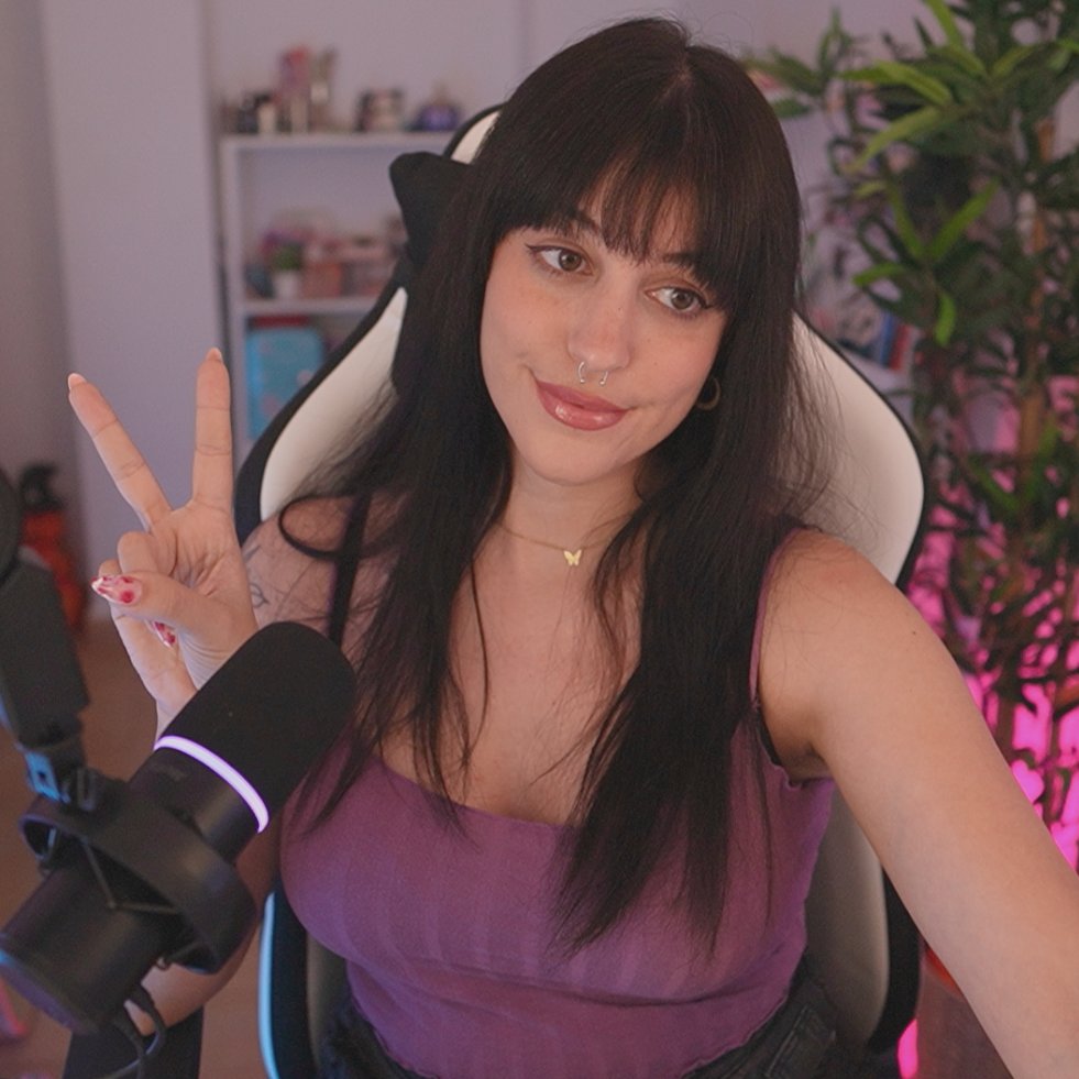 NiaPurpur's tweet image. Estoy ON ⚪️

Charloteo y probamos la beta de Monster Hunter Wilds! A ver que tal va en pc

twitch - niacosplay