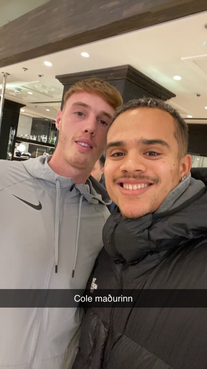 Gunni Birgis slær naglann beint á höfuðið með það sé lítill “aura” yfir Cole Palmer

ég get allavega sagt að ég fann fyrir zero “aura” þarna

<a href="/grjotze/">Gunnar Birgisson</a>