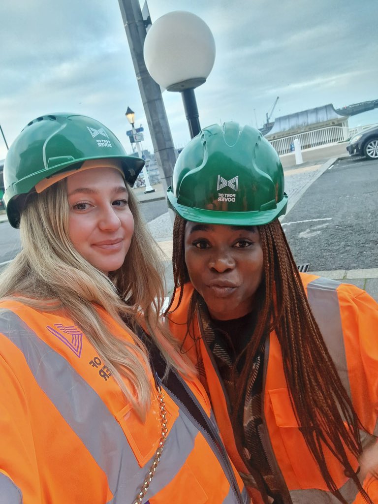 juliaogiehor's tweet image. Great day 2 of the @ABTAMembers visit to @Port_of_Dover to see the extensive prep for EES whenever it comes in. Huge thanks to Emma Ward for the tour—great to see the scale of work already done to be as ready as possible. ABTA’s efforts continue to prepare members for launch.