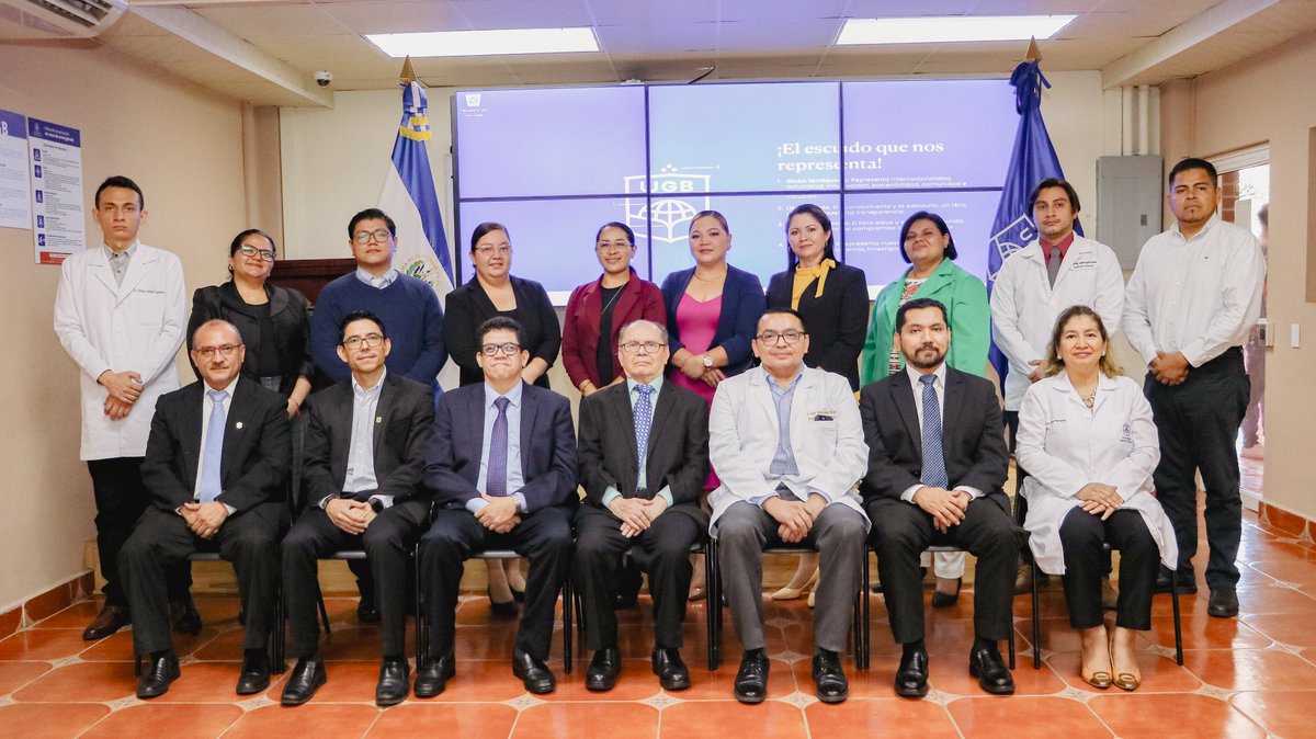 UGB_SV's tweet image. La UGB firma un convenio con el Hospital Nacional "San Pedro" en Usulután, brindando a estudiantes de Medicina prácticas clínicas en un entorno profesional, acceso a instalaciones y programas de educación continua que fortalecen su formación.