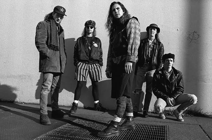 martinbarlay's tweet photo. @all90saltrock #TenAlbum @PearlJam https://t.co/LvvRQ9Vjsn