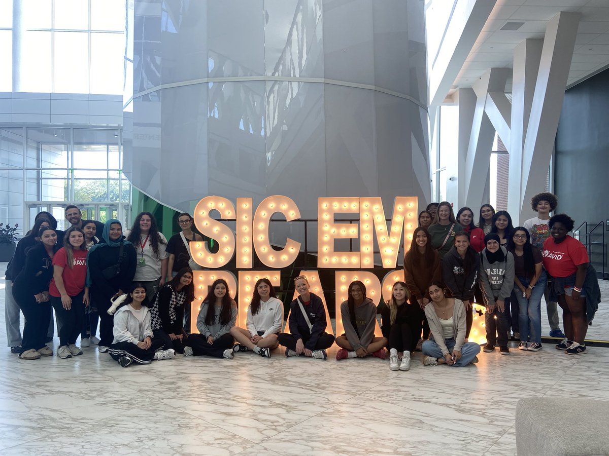 Creekview HS AVID tweet media