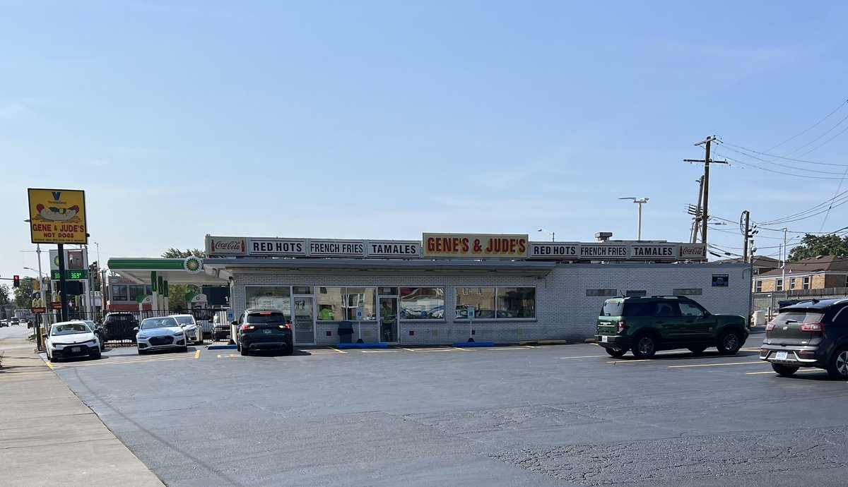 genejudes's tweet image. Open Sunday - Thurs 10:30am - 1:00am
Friday and Sat - 10:30am - 2:00am
