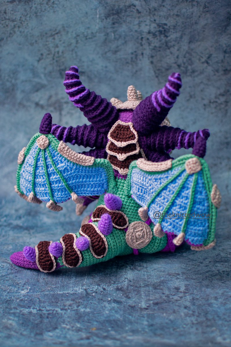 Draconic Gladiator's Drake💫

comms for @/cinnabuned
#worldofwarcraft