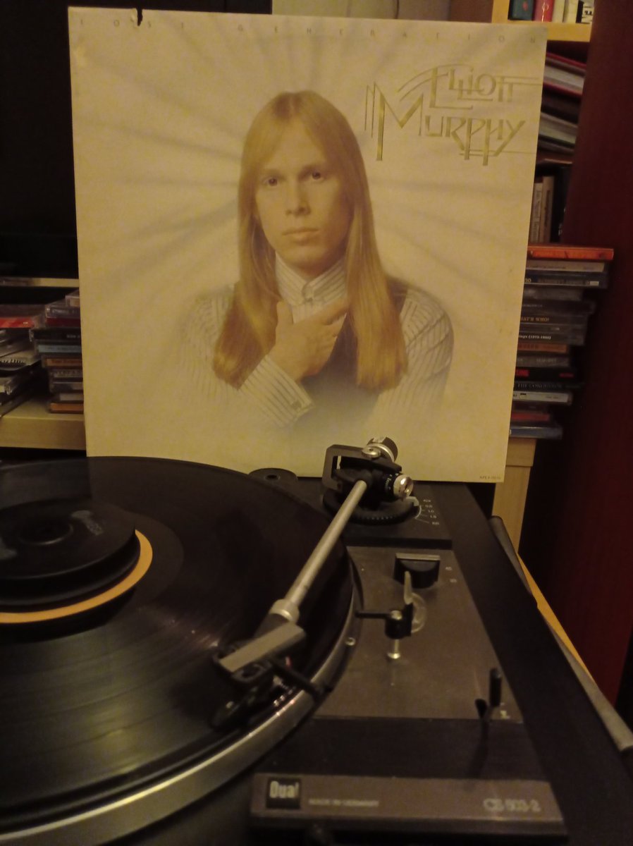 På min grammofon ikväll: Elliot Murphy med plattan "Lost Generation" från -75. 
Helt fantastisk ♥️