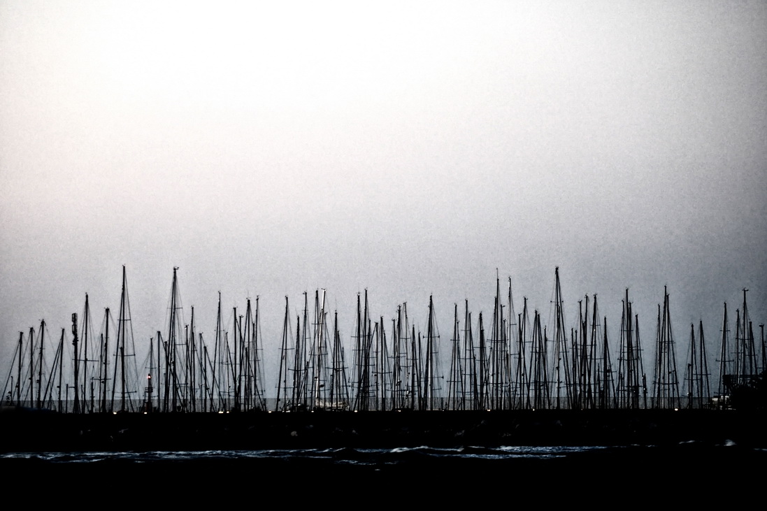 Il vento ci risveglierà domani
The wind will wake us up tomorrow
Massimo Di Stefano
 linktr.ee/radmax
#contemporary #artsy #artwork #paintings #drawing #illustration #modernart #artoftheday #painting #creative #abstract #art #contemporaryart #instaartist #photography