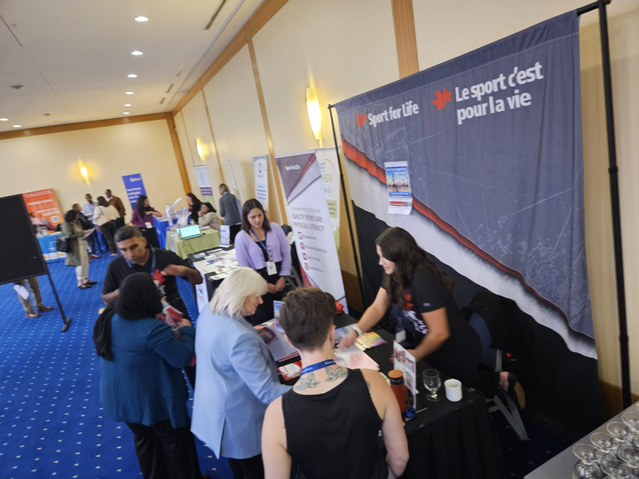 Exciting times at #MetropolisVancouver2024! We had great conversations at our booth about making quality sport and physical literacy accessible for newcomers to Canada. It was incredible to be part of an event with 500+ delegates from 75+ Immigration Service Providers!
