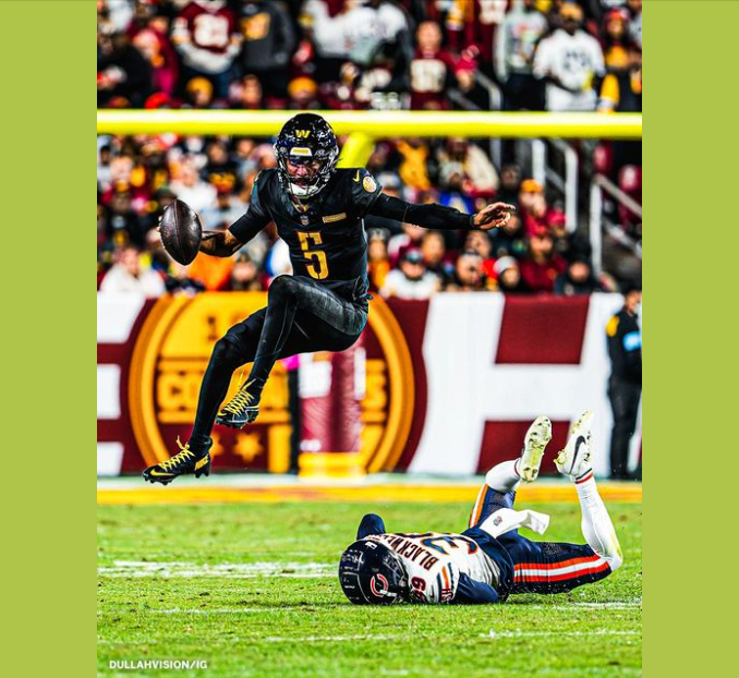 Except for those awful steelers jerseys, this is a hard shot <a href="/Commanders/">Washington Commanders</a> #JaydenDaniels