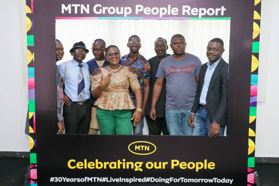 MTNCameroon's tweet photo. The event, attended by key delegates and journalists, highlighted MTN’s commitment to celebrating its employees and their achievements. Discover more in the full report: https://t.co/xUXqT2A3vb #30YearsOfMTN #LiveInspired #DoingForTomorrowToday https://t.co/IIuPP3Uwa9