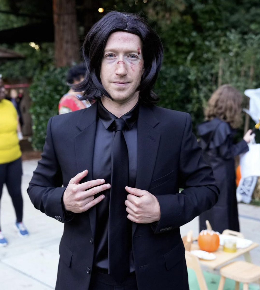 PopCrave's tweet image. Mark Zuckerberg as John Wick for Halloween.