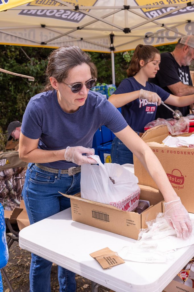 sendrelief's tweet image. Thanks to your support, SBC Disaster Relief volunteers have prepared over 1 MILLION MEALS for those affected by Hurricanes Helene and Milton.

We are so grateful for everyone who has contributed their time, financial gifts, and prayers to help hurting communities!