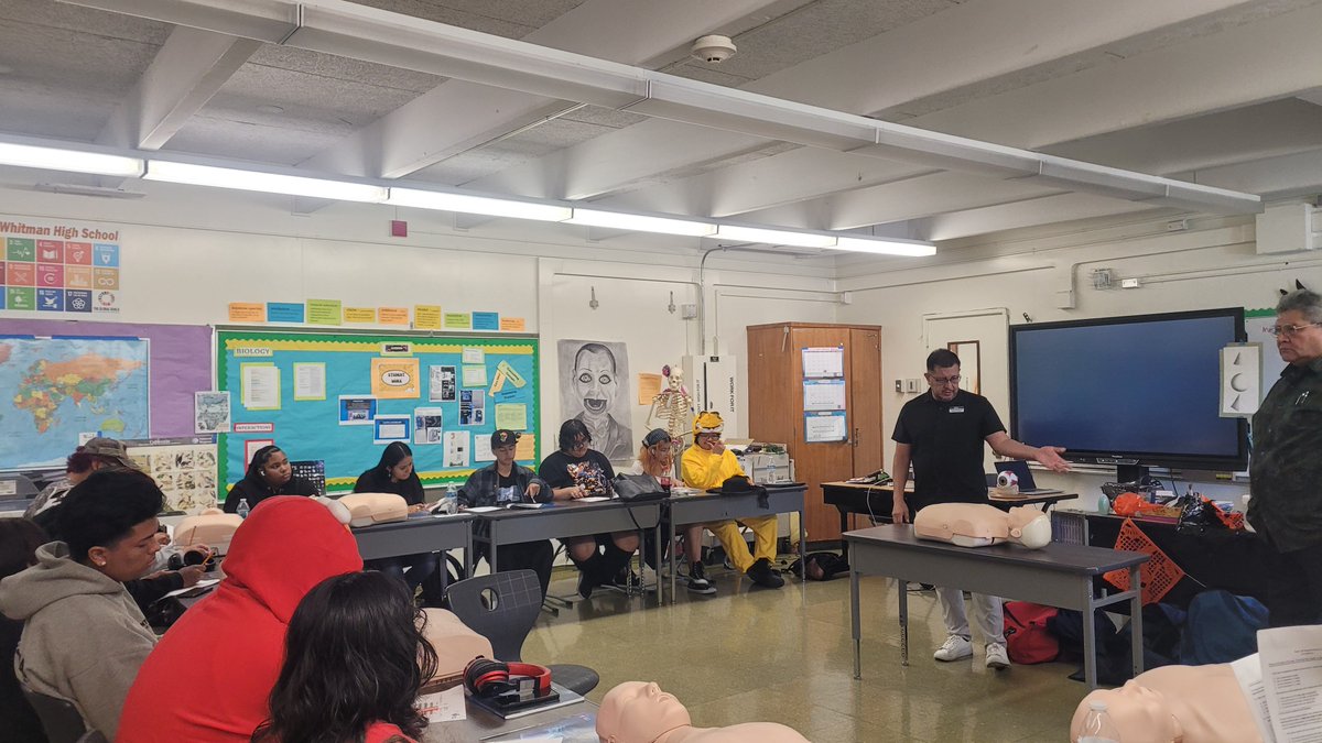 On Halloween 20 of our Wonderful <a href="/WhitmanCHS/">WALT WHITMAN CHS</a> Scholars were CPR Certified through our dual enrollment program with <a href="/laccd/">Los Angeles Community College District</a> <a href="/4Transitional/">Office of Transitional Programs</a>. Thank you <a href="/westlacollege/">West LA College</a> for this wonderful program! <a href="/LAUSD_Achieve/">Los Angeles Unified Division of Instruction</a> <a href="/LASchoolsWest/">LAUSD Region West</a>