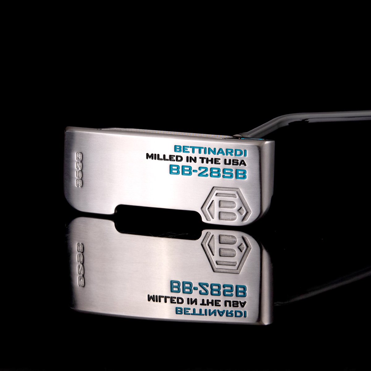 BettinardiGolf's tweet photo. REMIX! Introducing our BB28 Slotback Remix and this week’s #putteroftheweek
This BB28 SB Remix includes our F.I.T. face and Tour Blast finish and is available with custom alignment options!
Now available online at https://t.co/xl10ykqahQ! https://t.co/H1ylwFzrKX