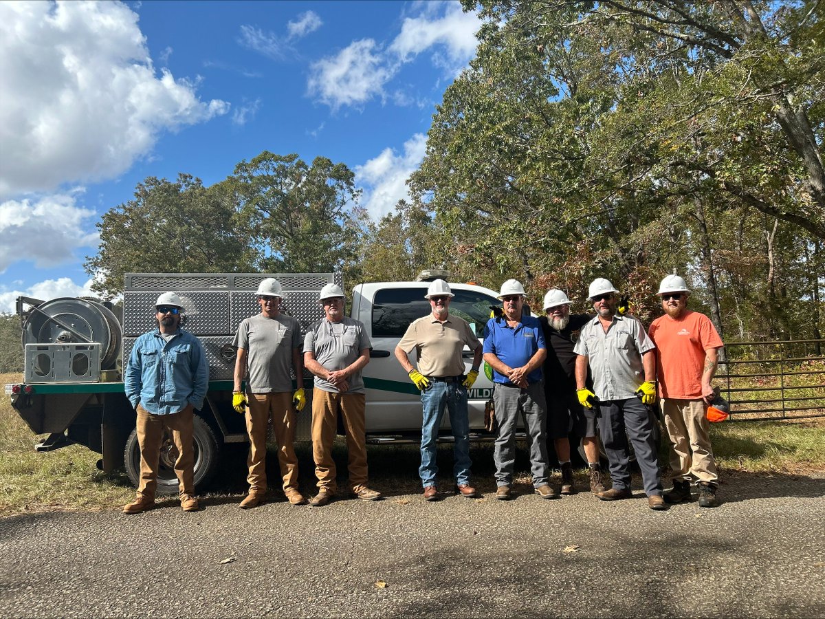 coautilities's tweet photo. Our team recently joined the South Carolina Forestry Commission’s “Learn to Burn” workshop!
With hands-on training in safe controlled burns, we’re now better equipped to manage timber and hay crop land at our wastewater treatment plants—boosting land health and sustainability. https://t.co/g1FBMmyx1h