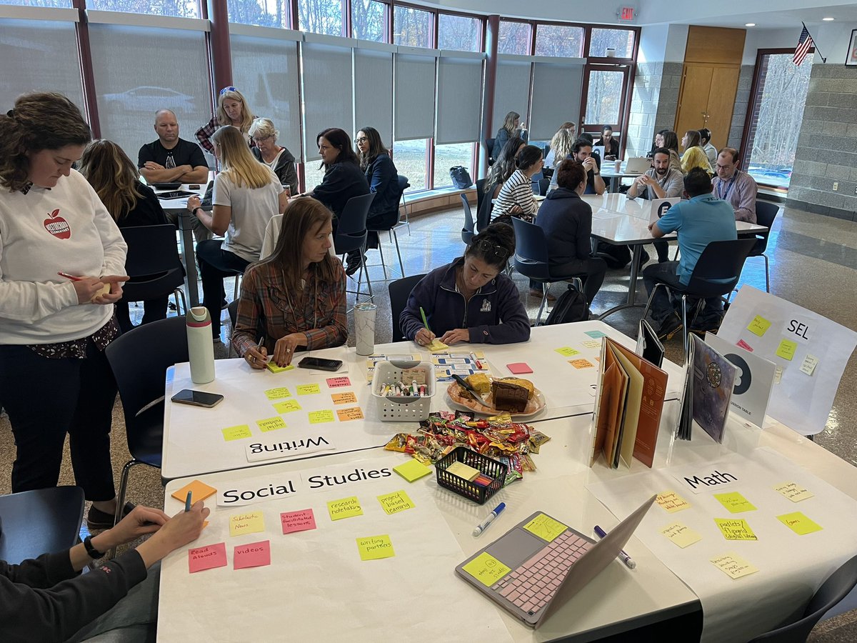 Excited to have <a href="/DrGravityG/">Gravity Goldberg</a> as our keynote speaker at Conference Day! Thanks to all who joined us for ‘Literacy in Action: Places Literacy Lives Across Content Areas’ to share ideas and discover how literacy empowers every subject #LiteracyInAction #EdChat #PotluckPD