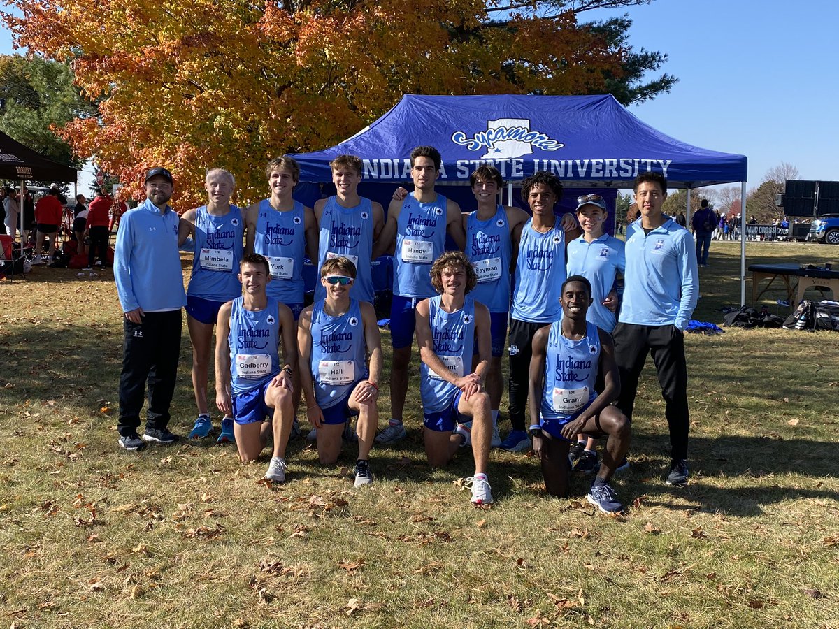 Coach_A_Martin's tweet photo. XC is such a tough sport- these athletes push themselves to the CORE! Very proud of our Sycamores today and grateful for @B_twice85 @ethan_breen and Rachel Conhoff for the work they put in with this crew! #ProudtobeaTree #MVCXC https://t.co/nSS1fgbQWH