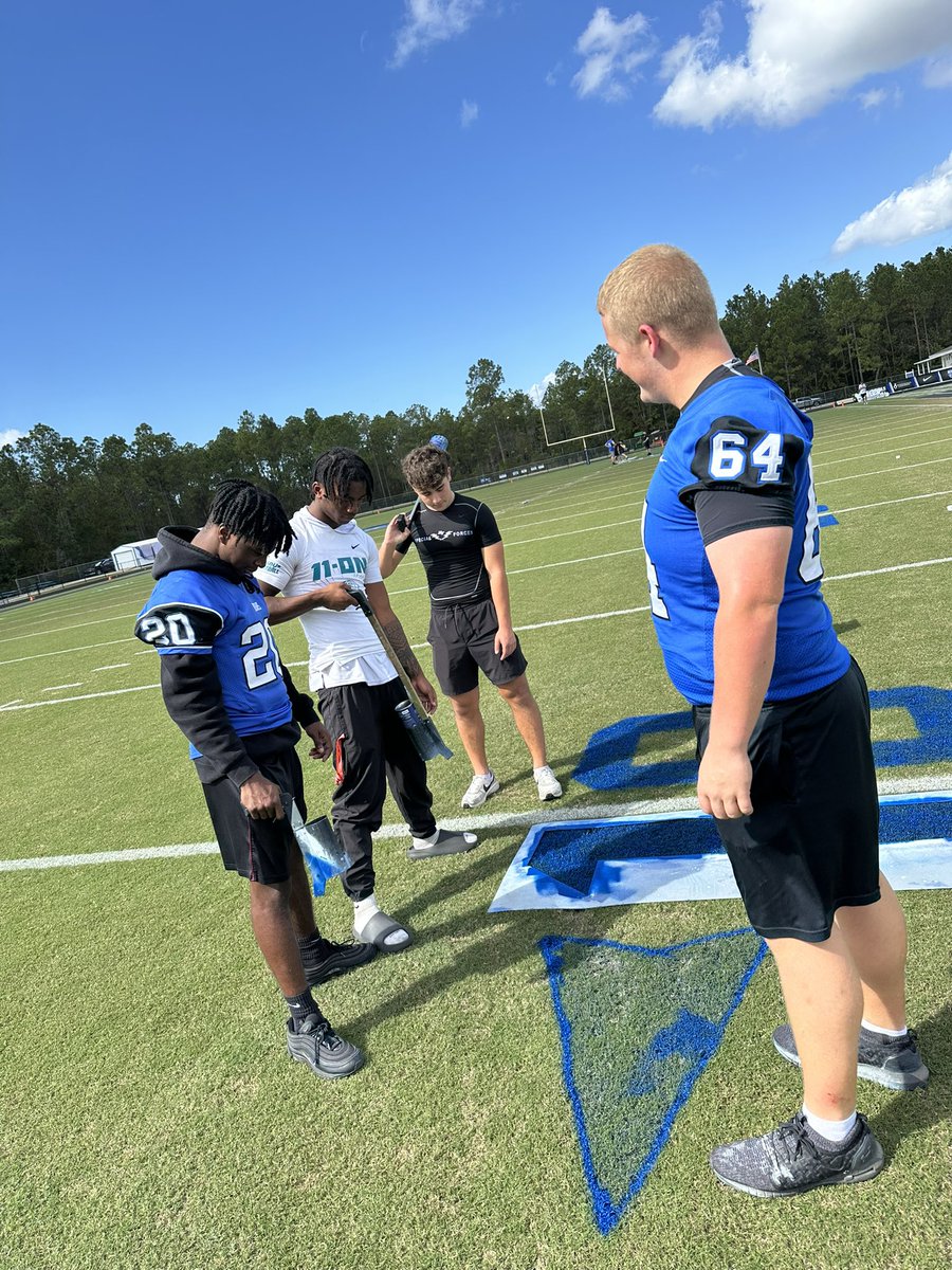 Bartram Trail Turf Program (@bths_turf) on Twitter photo First day on the job and already putting up numbers💲💲@JimmyHuck2025 <a href="/JamesDeLeo_13/">James DeLeo</a> <a href="/deandreca1dwe11/">De'Andre Caldwell CO25</a> <a href="/Mario98320848/">Mario Middleton</a> First day on the job and already putting up numbers💲💲@JimmyHuck2025 <a href="/JamesDeLeo_13/">James DeLeo</a> <a href="/deandreca1dwe11/">De'Andre Caldwell CO25</a> <a href="/Mario98320848/">Mario Middleton</a>