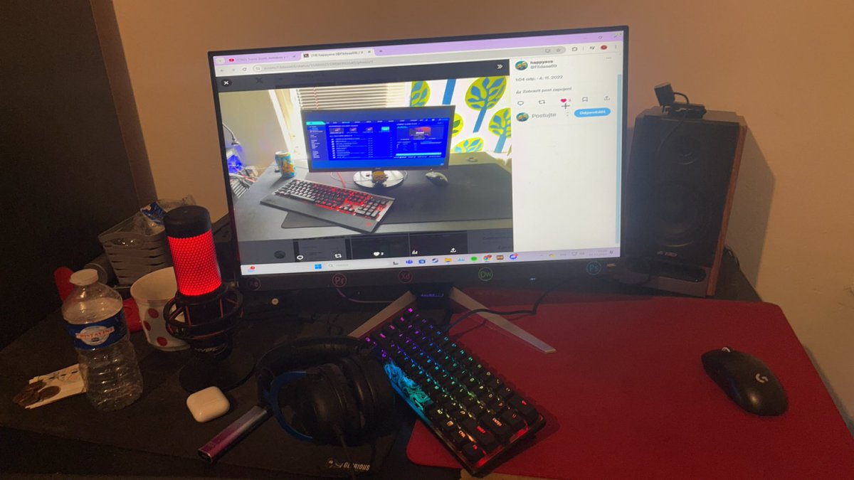 happyava tweet media