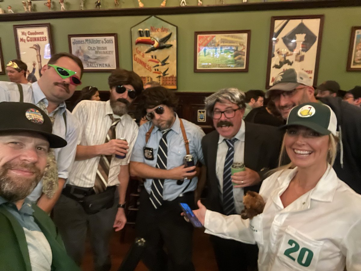 Stub_Me_Down's tweet photo. We love Halloween! #MastersChamp #SMDCaddie #beastieboys #billystrings https://t.co/S0FqsIpiq5