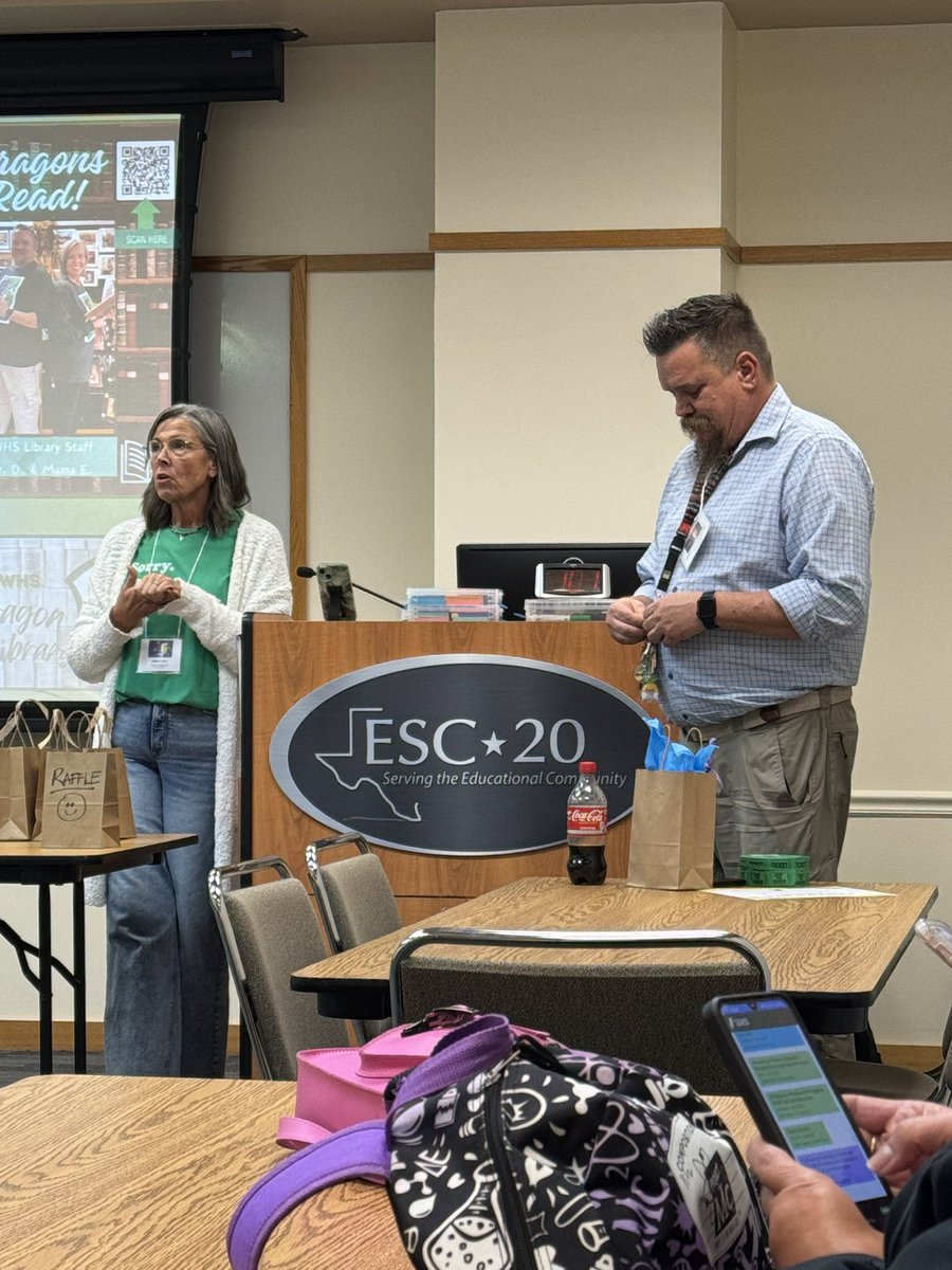 SWISDLibraries's tweet photo. Shout out to our Library team from Southwest High School. They are sharing their hydroponics gardening project at region 20 conference!#SWHS #libraryinnovation https://t.co/pIsshOCeNp
