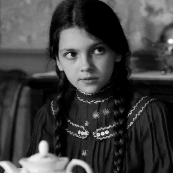 Seraphina 𝑯arkness tweet media