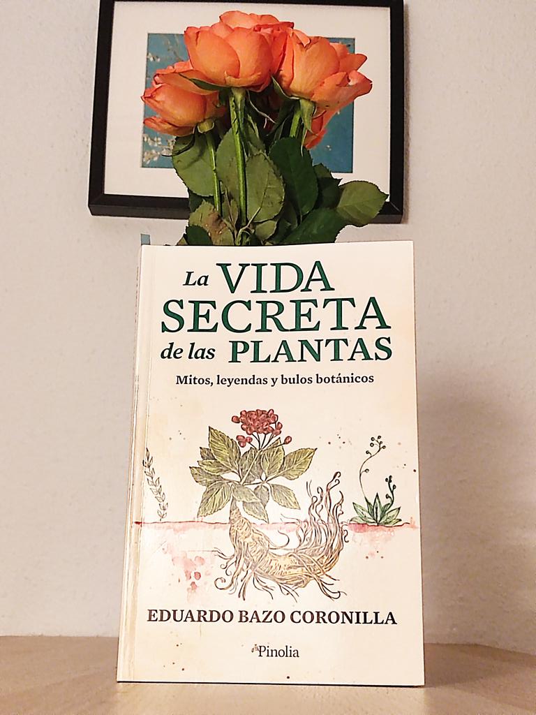 Javier Lozano ۞ (@roldeon) on Twitter photo Un paseo para ver a <a href="/Loeflingia/">Loeflingia</a> siempre merece la pena y, además, por fin tengo firmado mi ejemplar de 'La vida secreta de las plantas'.
Por cierto, lectura recomendadísima. Un paseo para ver a <a href="/Loeflingia/">Loeflingia</a> siempre merece la pena y, además, por fin tengo firmado mi ejemplar de 'La vida secreta de las plantas'.
Por cierto, lectura recomendadísima.