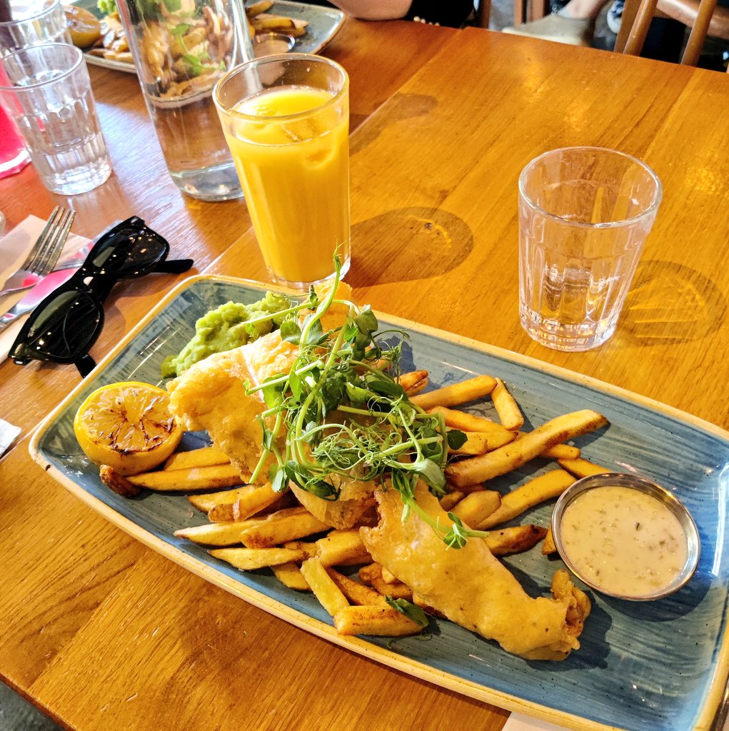 London back in May. It was surprisingly quite positive trip 🤔