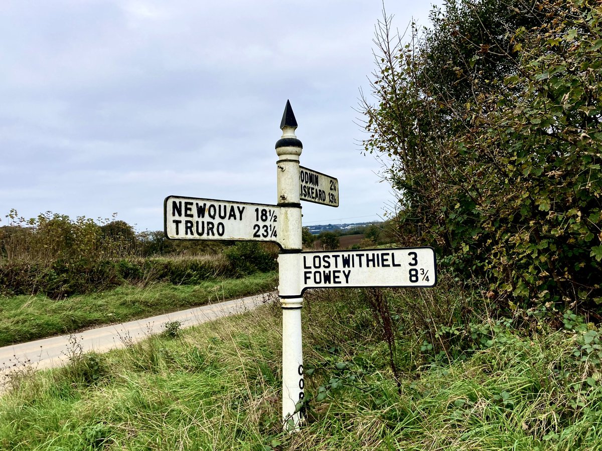 yodatheangler's tweet photo. Can’t beat a good old fashioned road sign, just 3 miles from home… https://t.co/7Tk1EepVLv