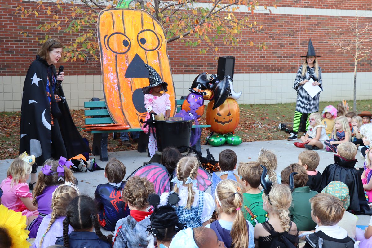 TLScolts's tweet photo. 🎃What a frighteningly fun Halloween we had! From parades to performances and buddy trick-or-treating, the spirit was alive everywhere! A few pictures from the celebrations!📸👻 https://t.co/Kj4vrEeA7T